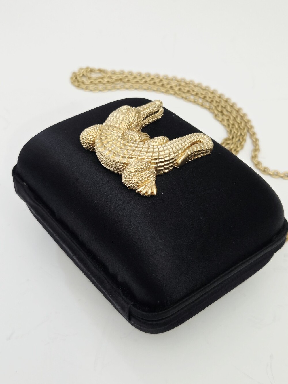 VINTAGE BARRY KIESELSTEIN-CORD BLACK SATIN EVENING BAG CLUTCH WITH ALLIGATOR - Picture 4 of 9